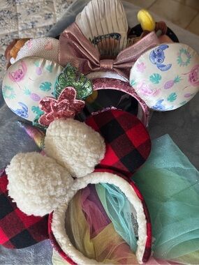 Bundle of 8 Mickey Ears